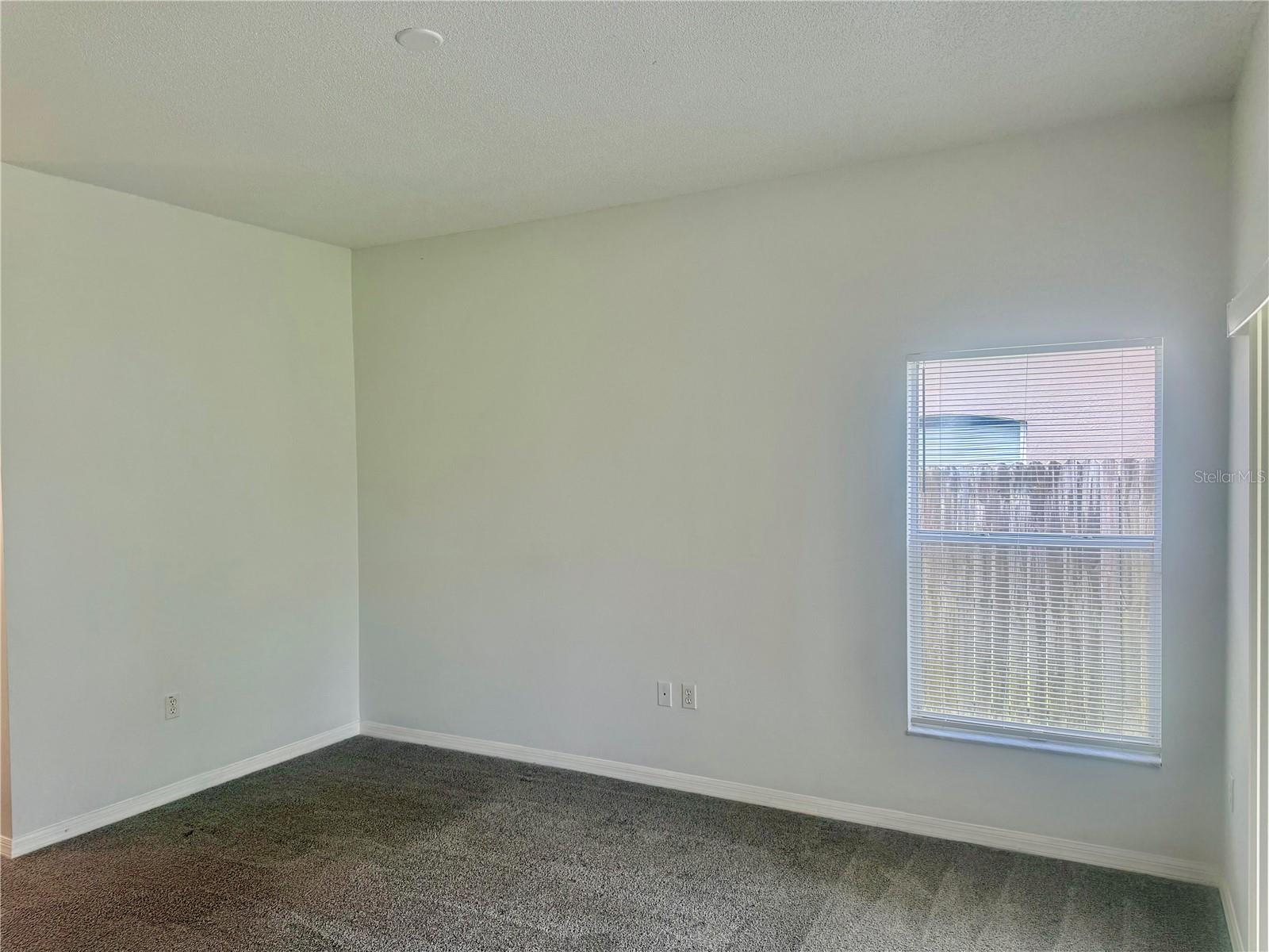 327 ALEGRIANO CT — photo 10