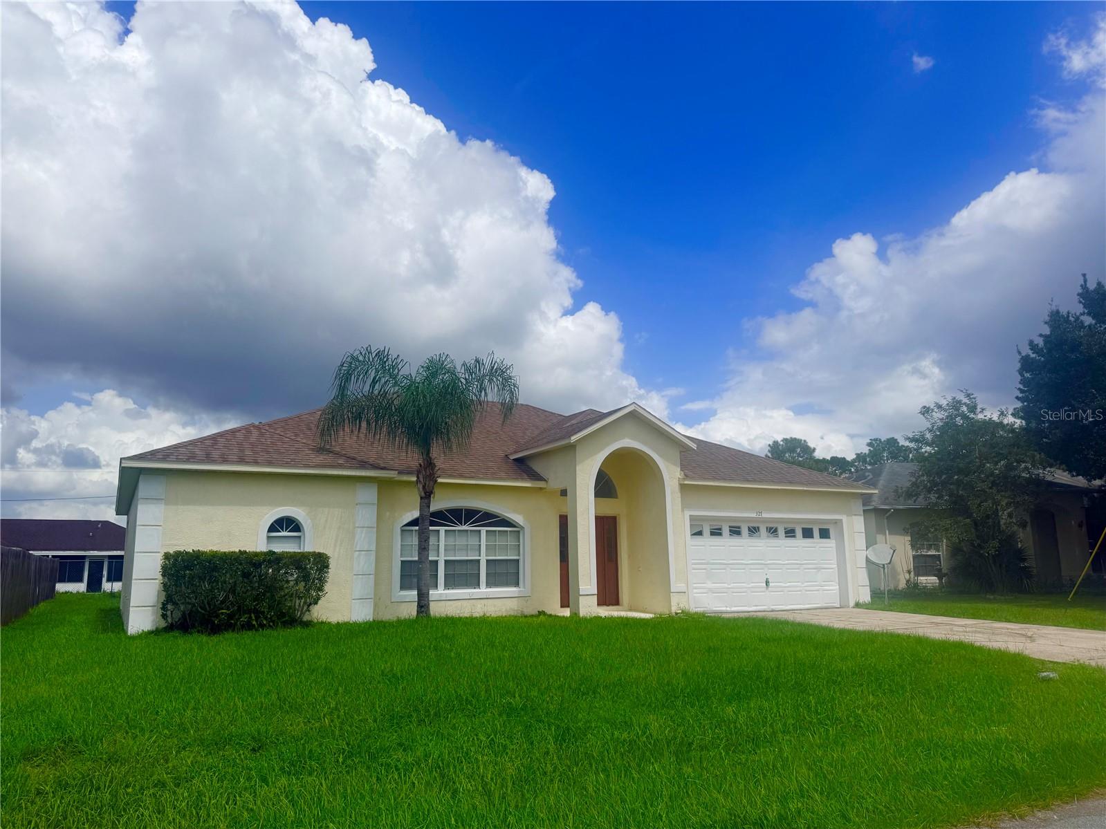 327 ALEGRIANO CT