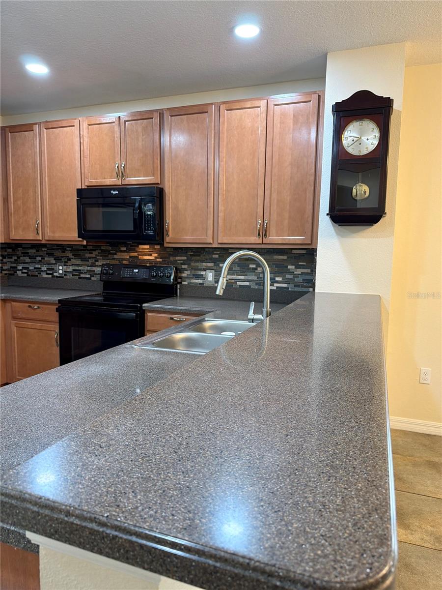 4164 KEY COLONY PL — photo 5