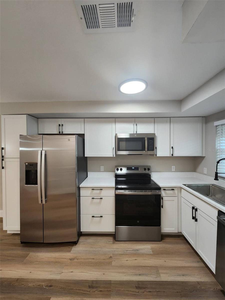 281 GARDNER LN #2 — photo 11