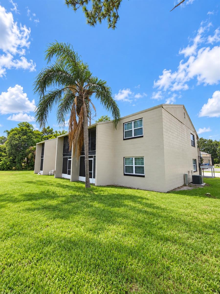 281 GARDNER LN #2