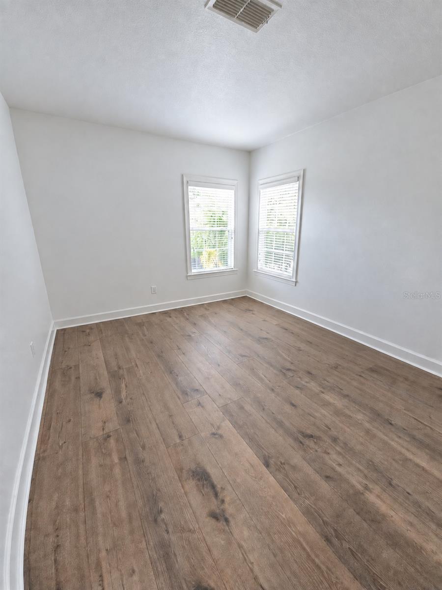 1440 STICKLEY AVE #B — photo 5