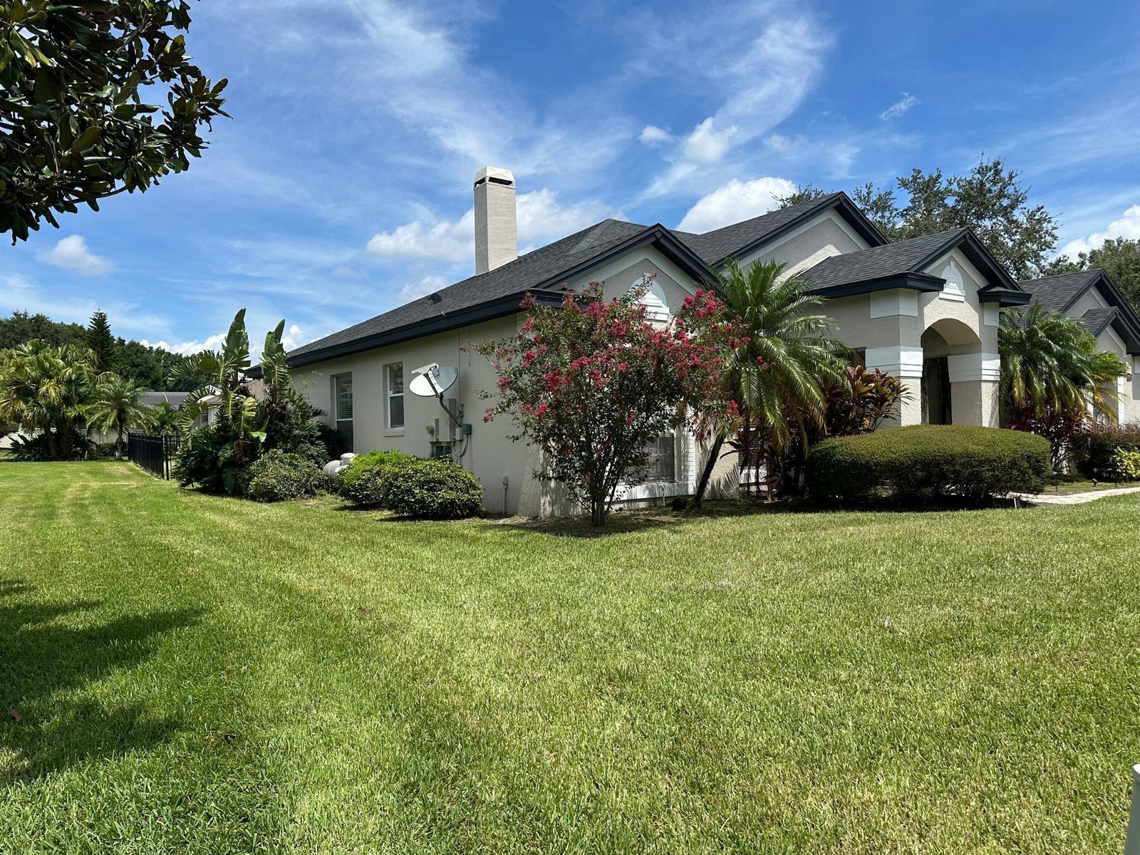 10349 POINTVIEW CT — photo 2
