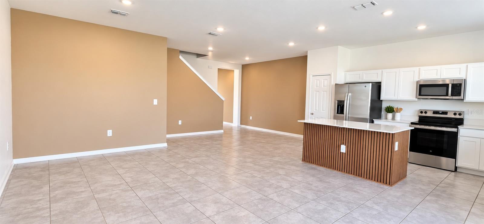 161 NINE IRON DR — photo 6