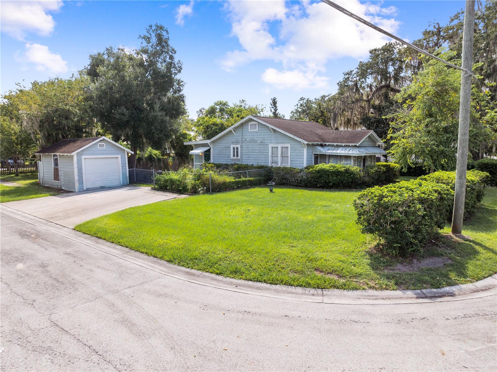 213 N CLYDE AVE