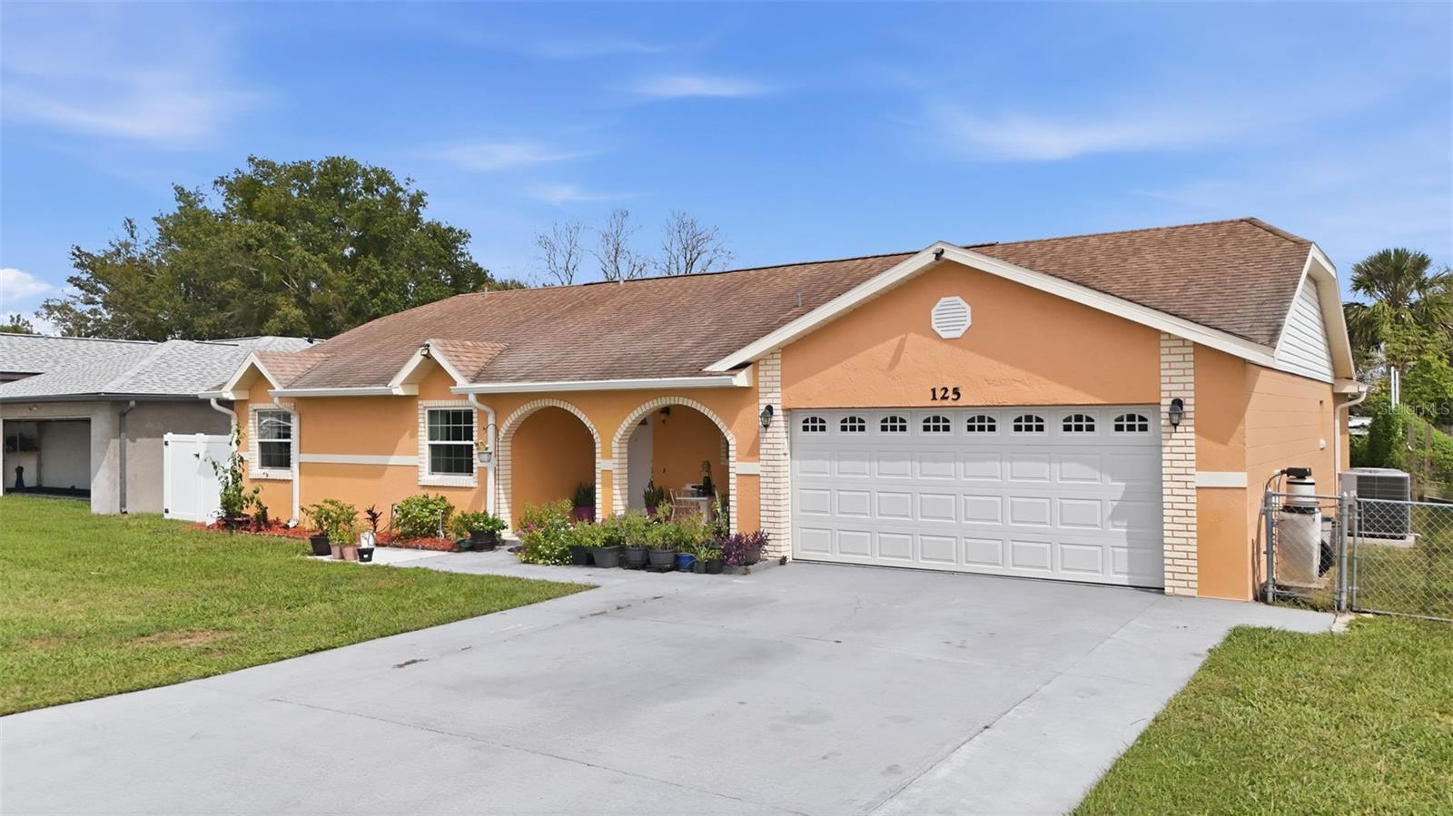 125 PANSY CT