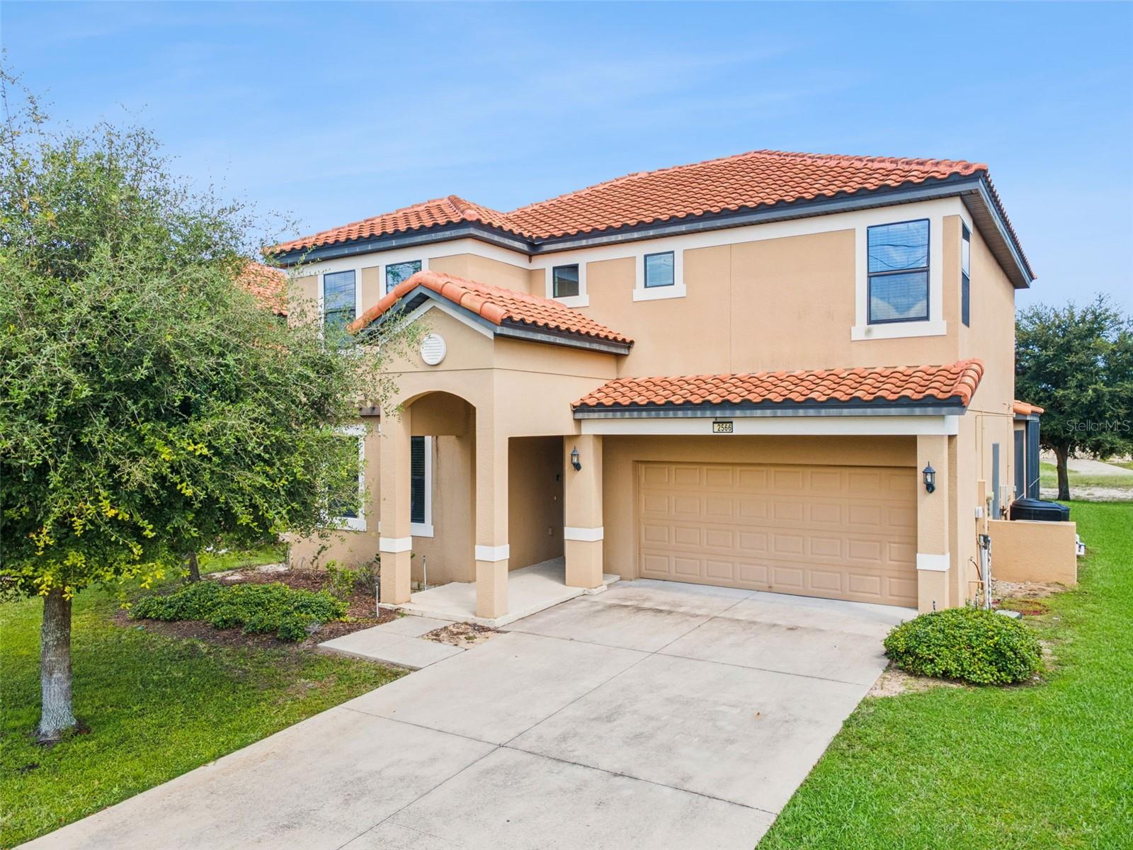 2566 ROSEMONT CIR