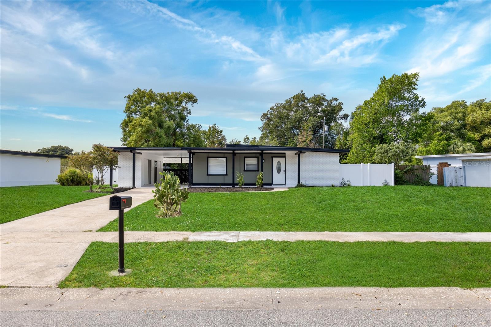 1624 BALTIMORE DR