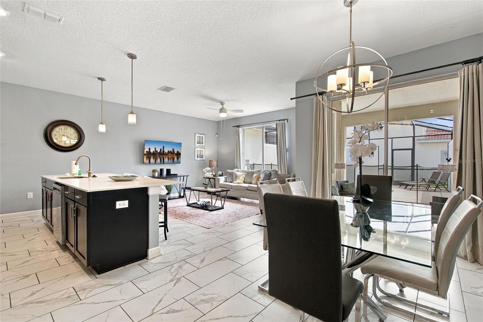 8980 STINGER DR — photo 3