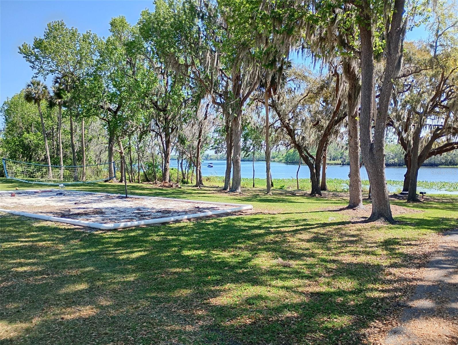 109 FERN DR — photo 12