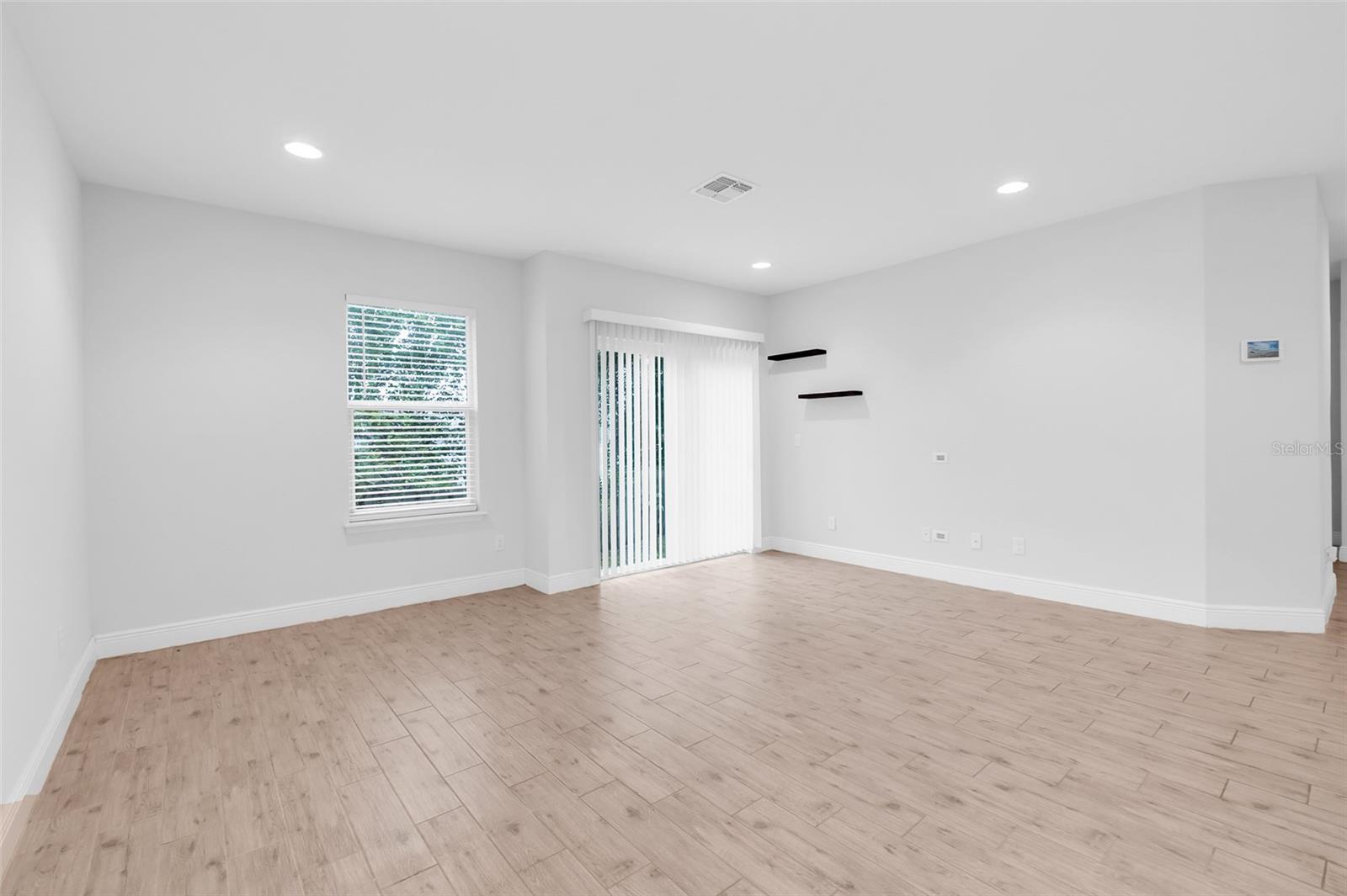 226 HAVERSHAM RD — photo 6