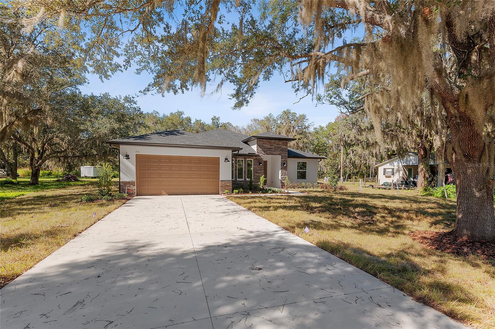 335 MILLER RD