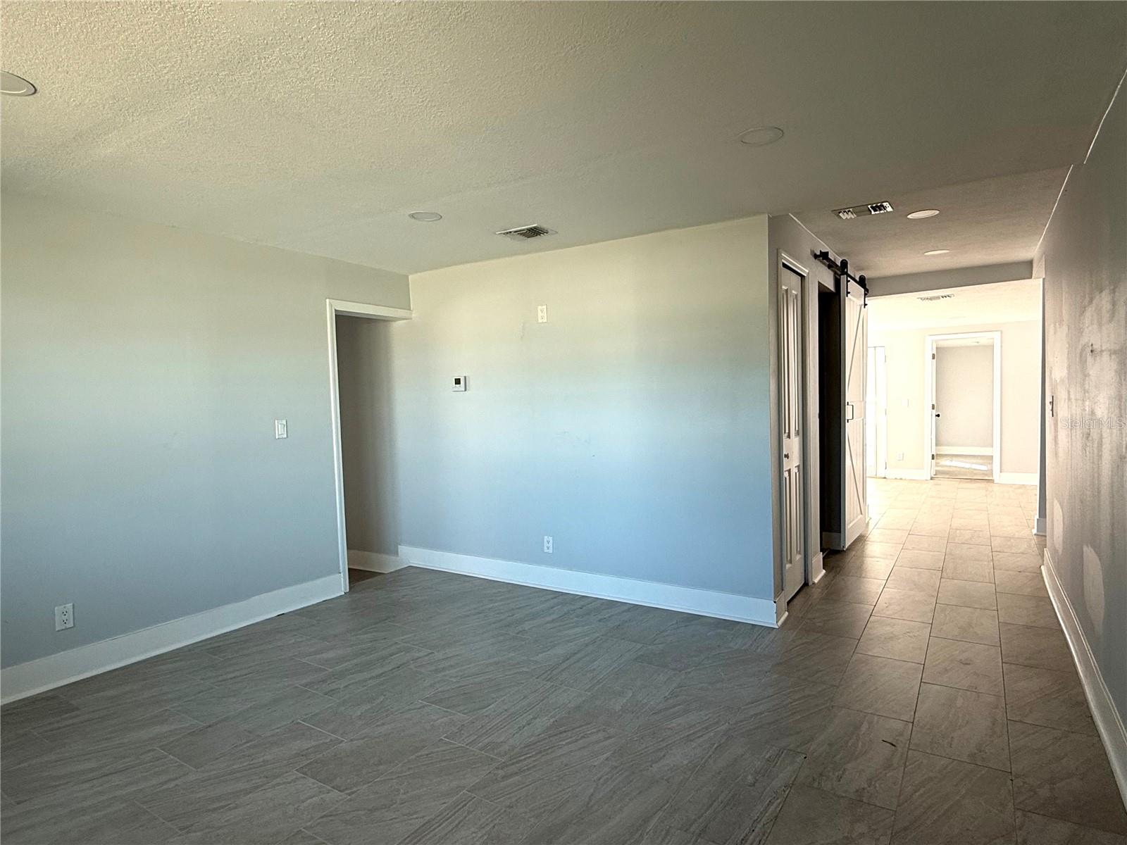 26 HIBISCUS DR — photo 3