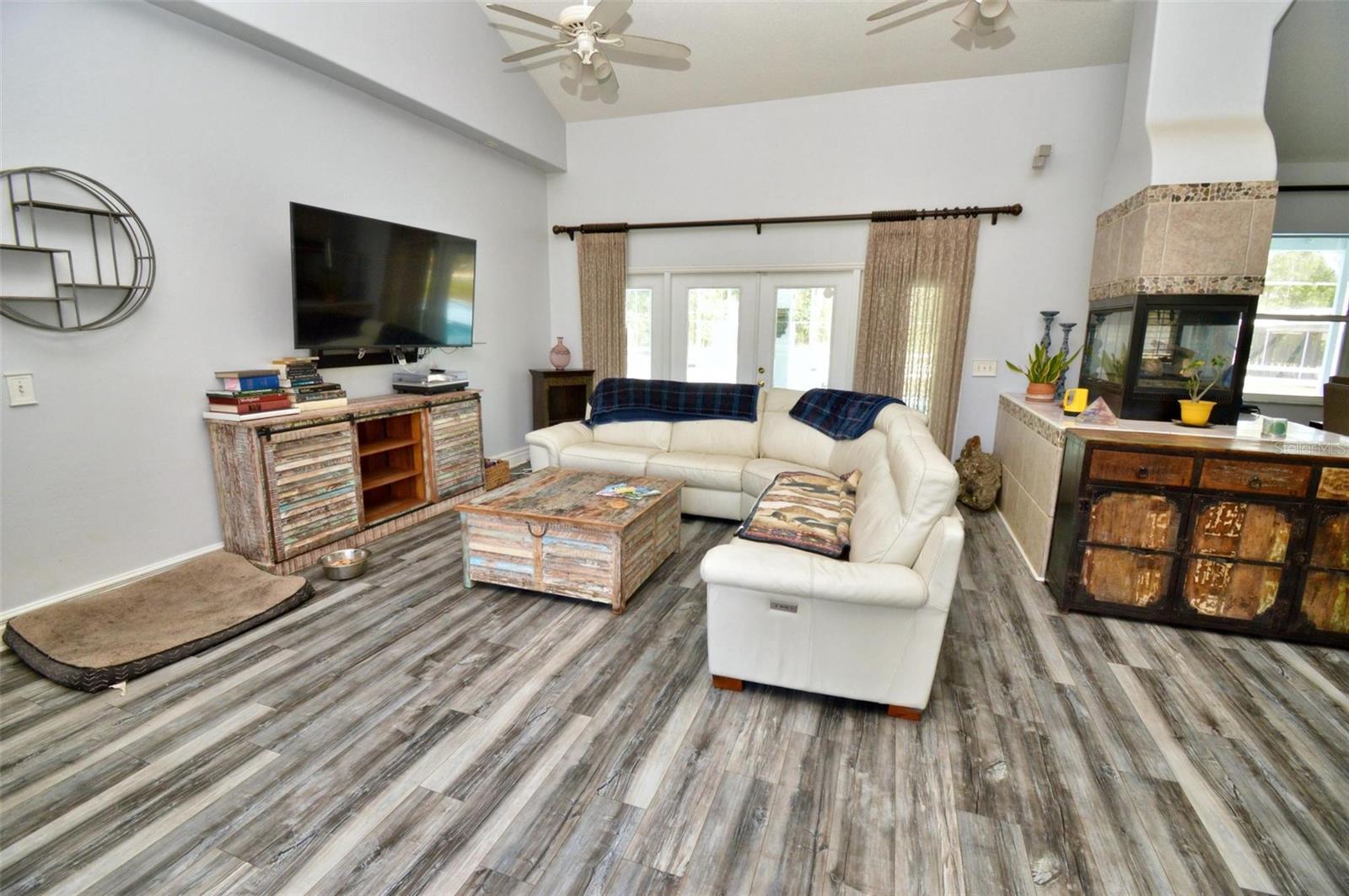 3551 RED BARN LN — photo 12
