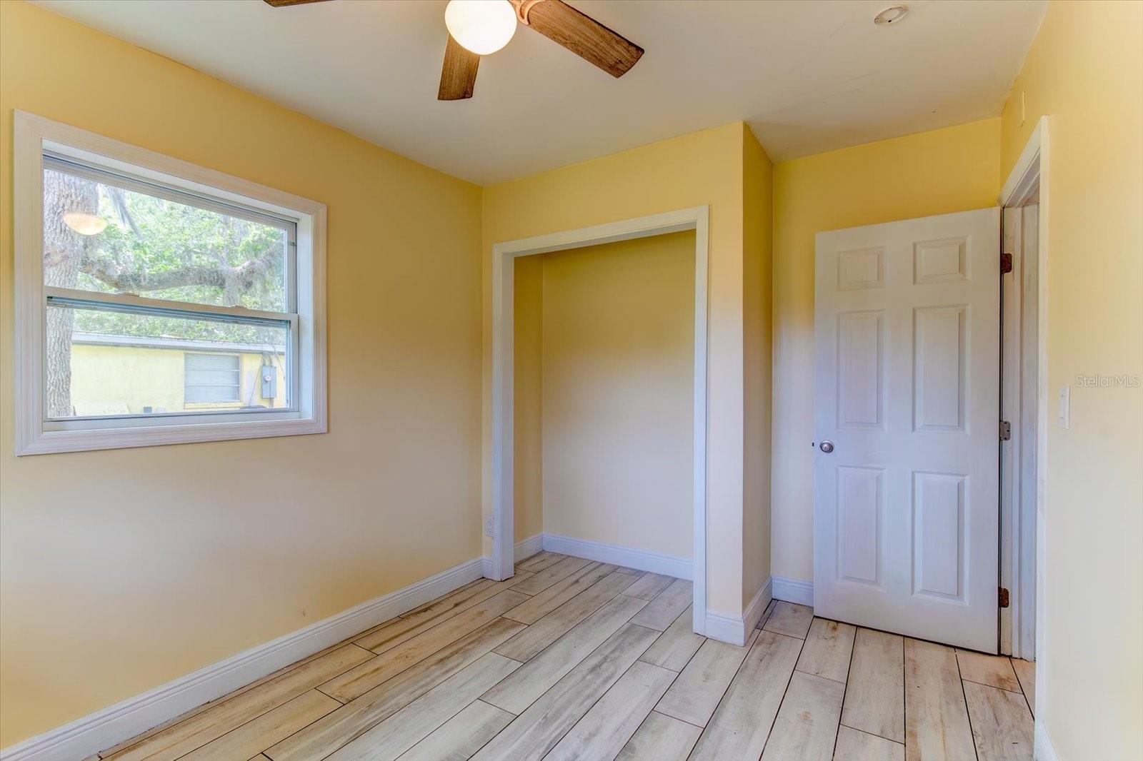 113 FRAN DR — photo 12