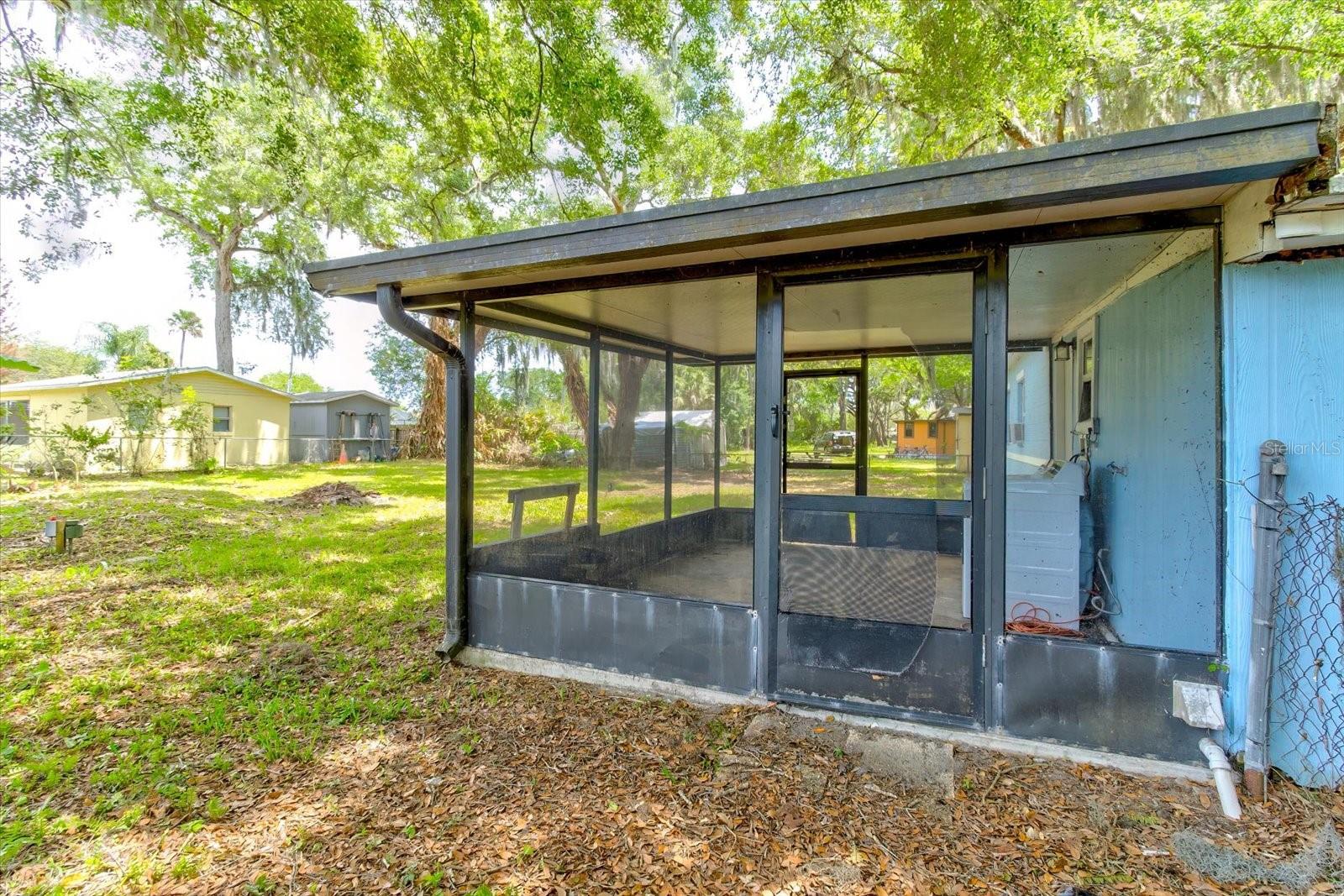 113 FRAN DR — photo 3