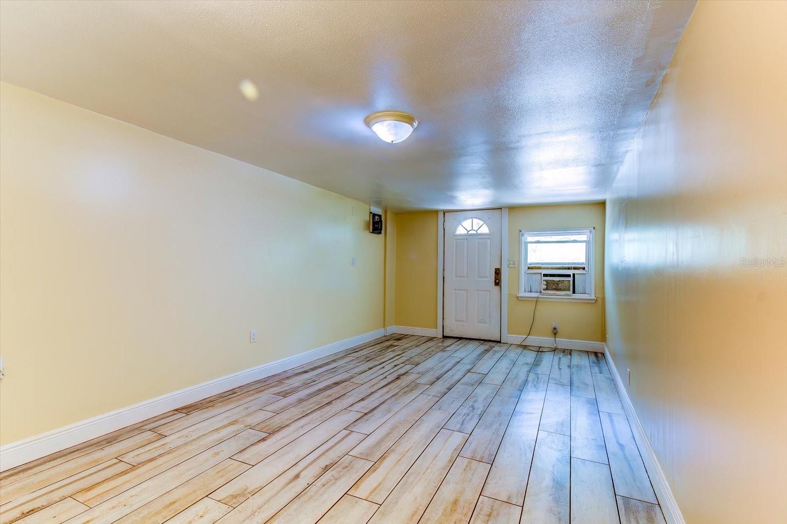 113 FRAN DR — photo 8