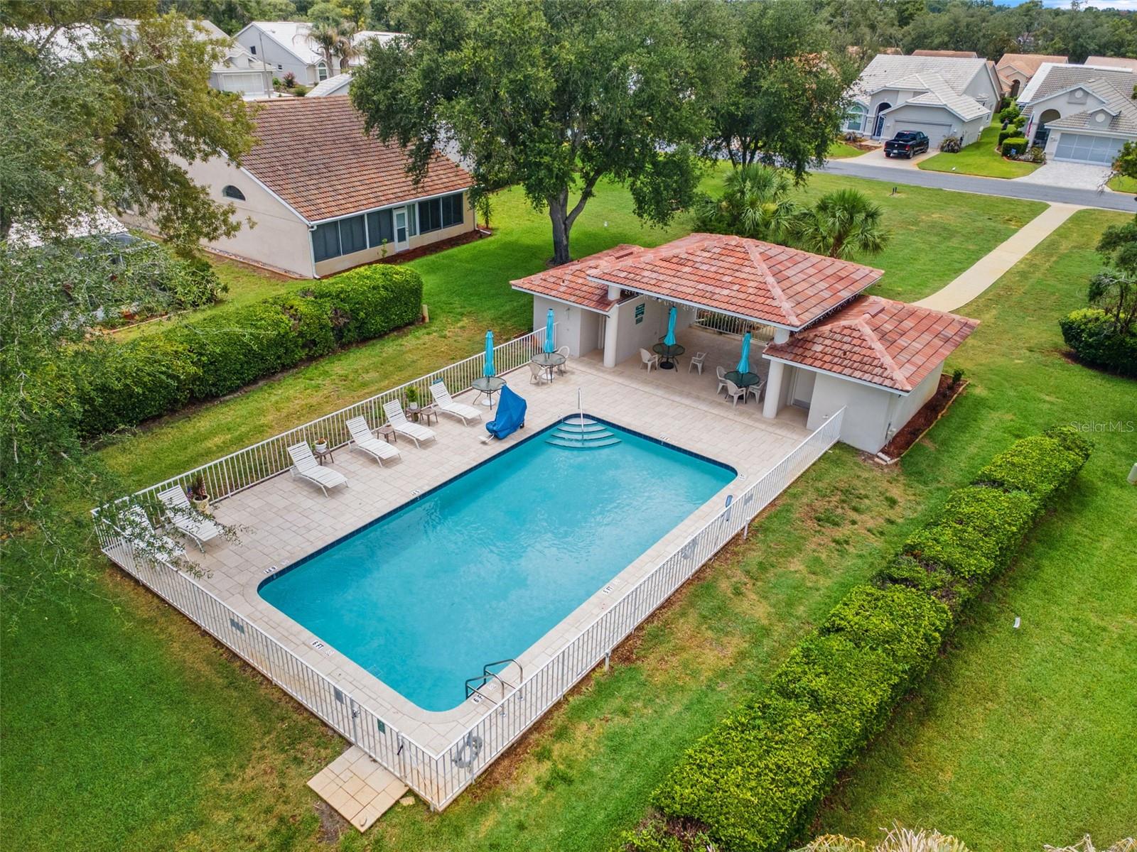 9419 NEW ORLEANS DR — photo 4