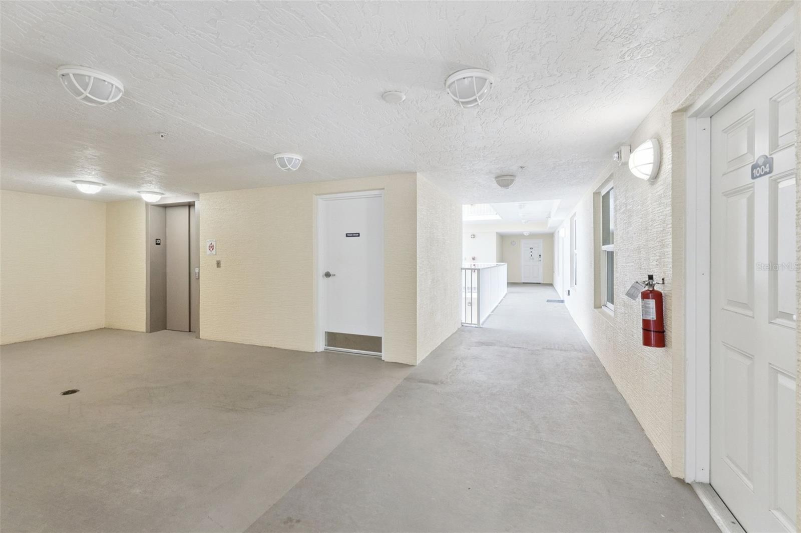 3721 S ATLANTIC AVE #1004 — photo 2