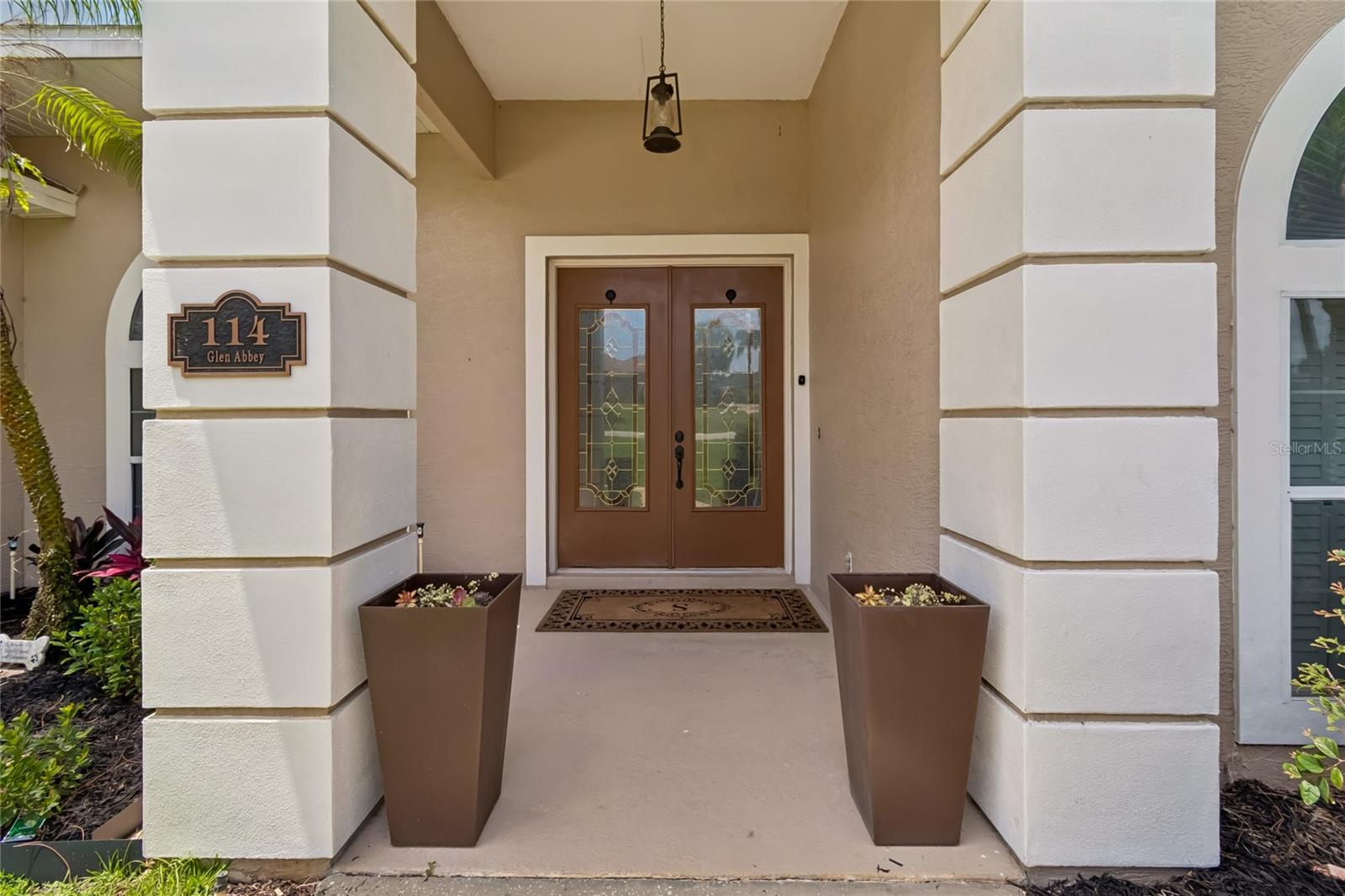 114 GLEN ABBEY LN — photo 3