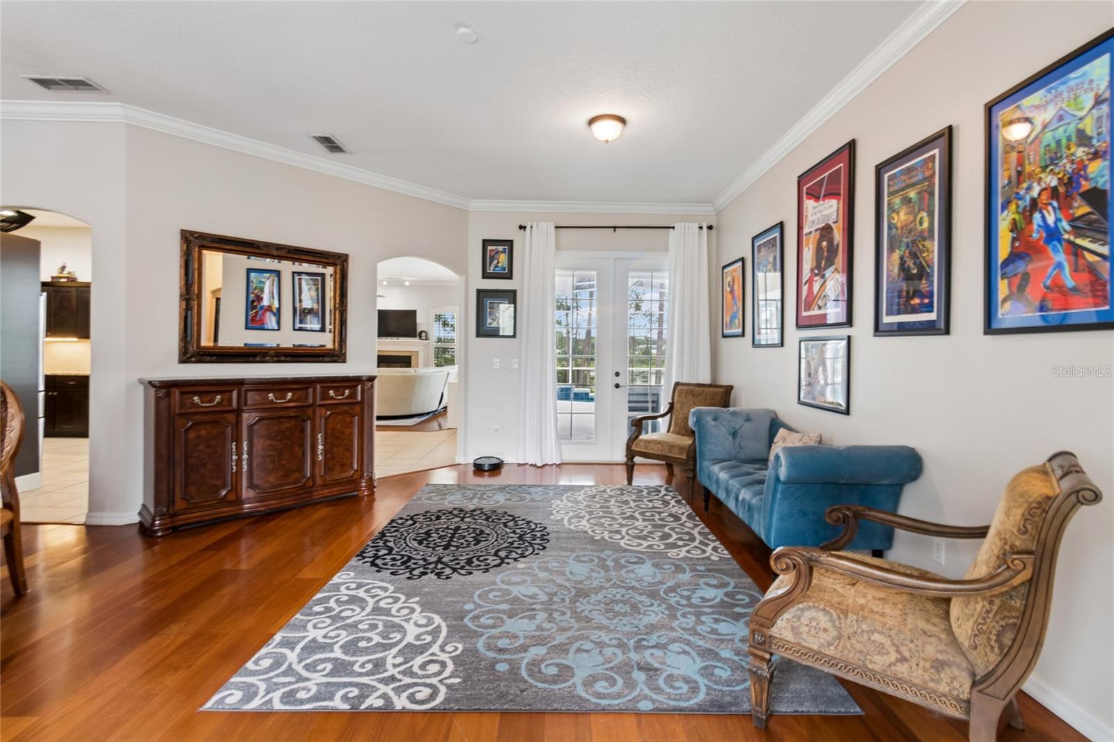 114 GLEN ABBEY LN — photo 4