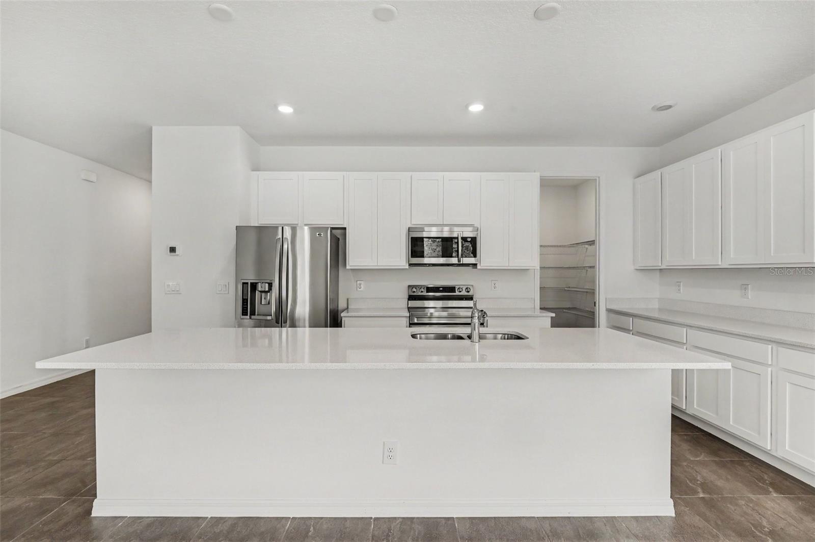 1034 ALABASTER WAY — photo 2
