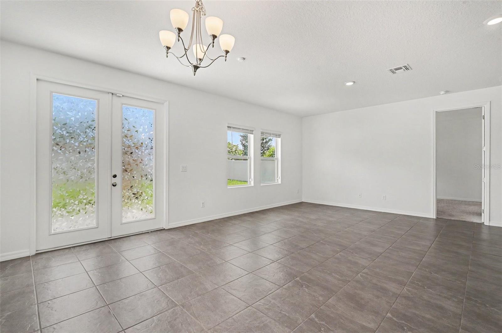 1034 ALABASTER WAY — photo 9