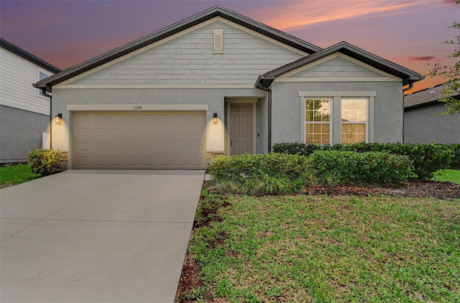 1034 ALABASTER WAY