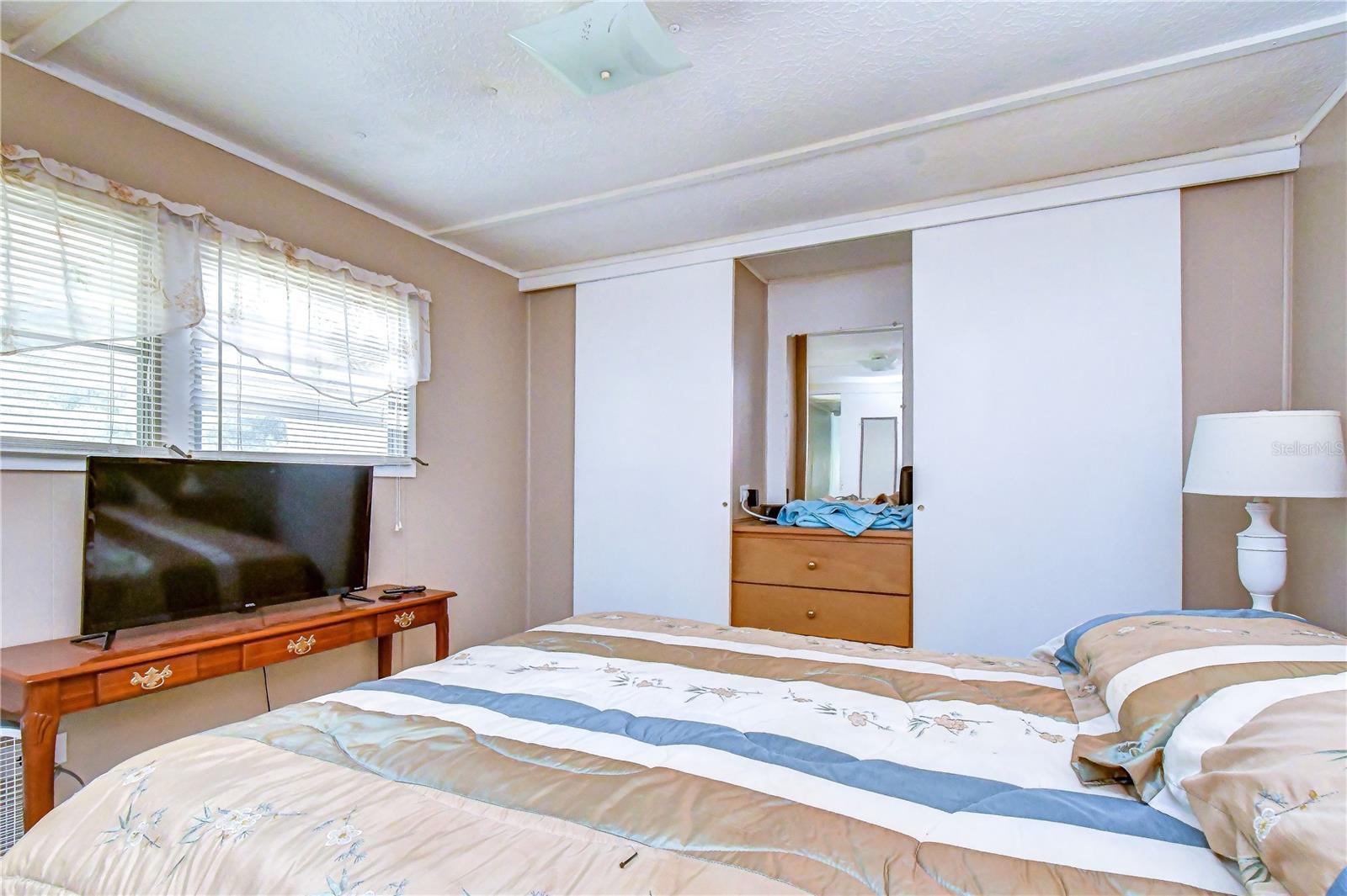 37344 HAMMOND DR — photo 10