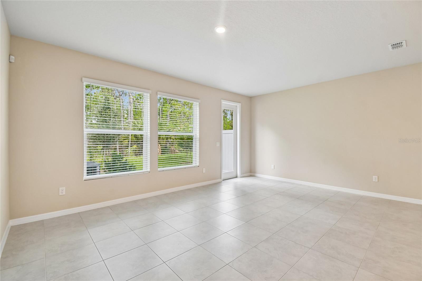 1140 WILD CREST LN — photo 8