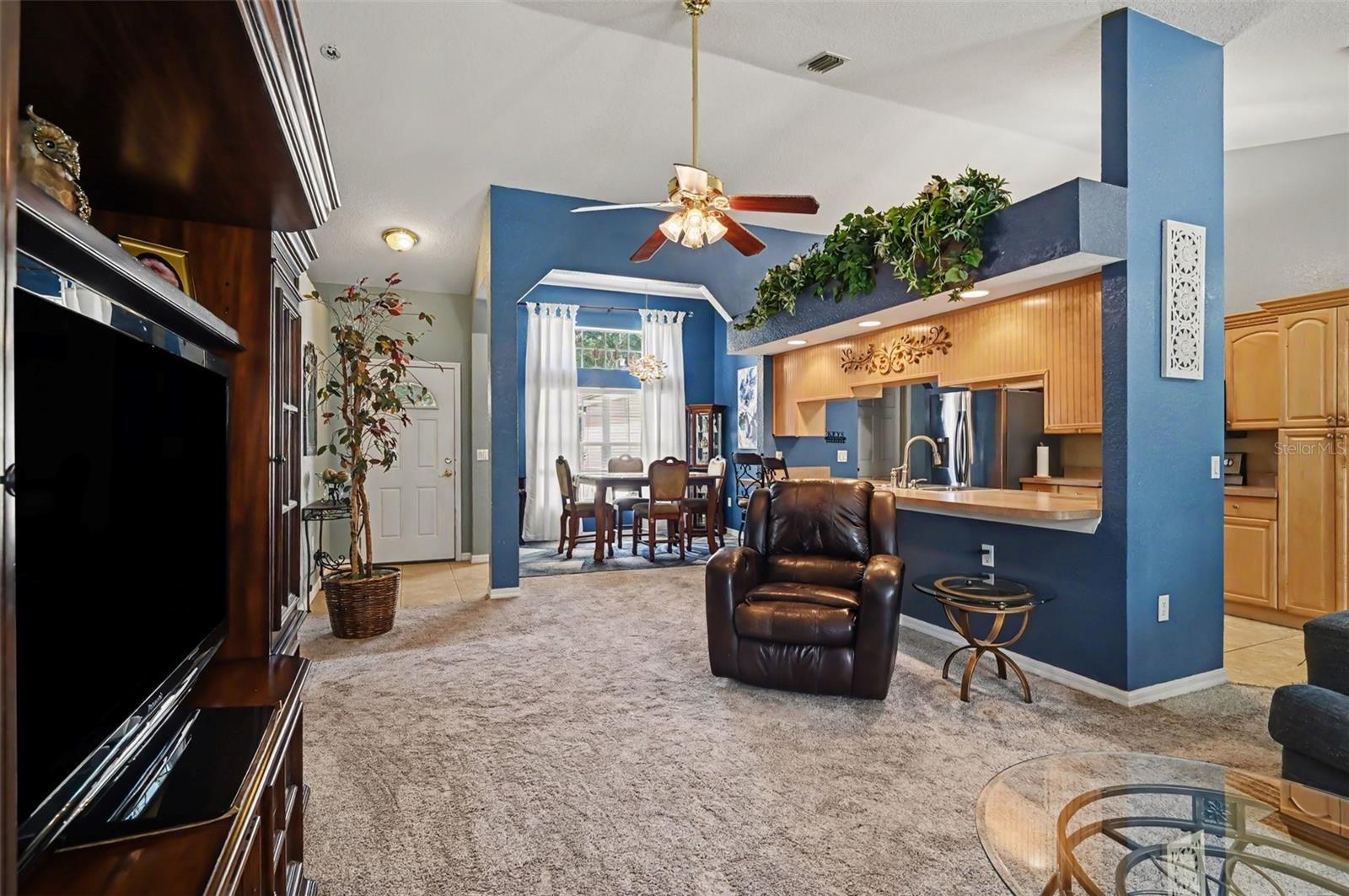 35 PLANTATION RD — photo 6