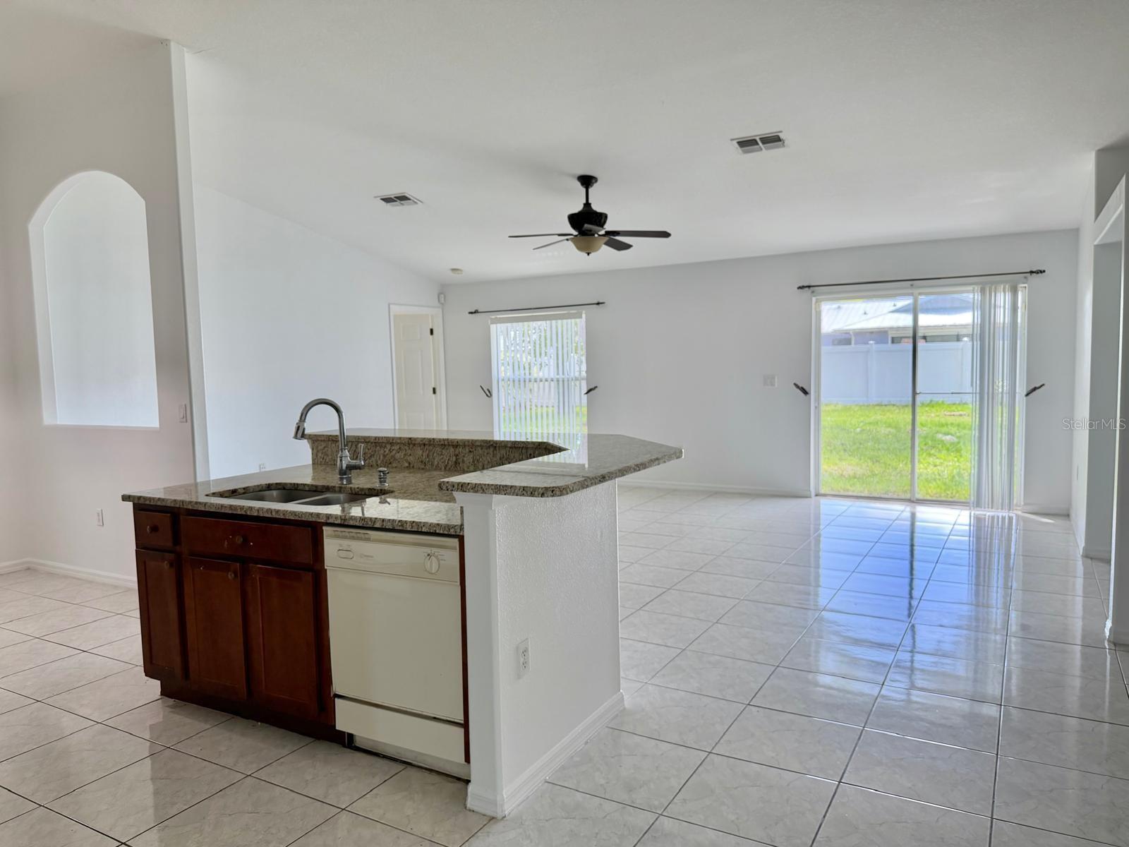 3264 DELTONA BLVD — photo 7