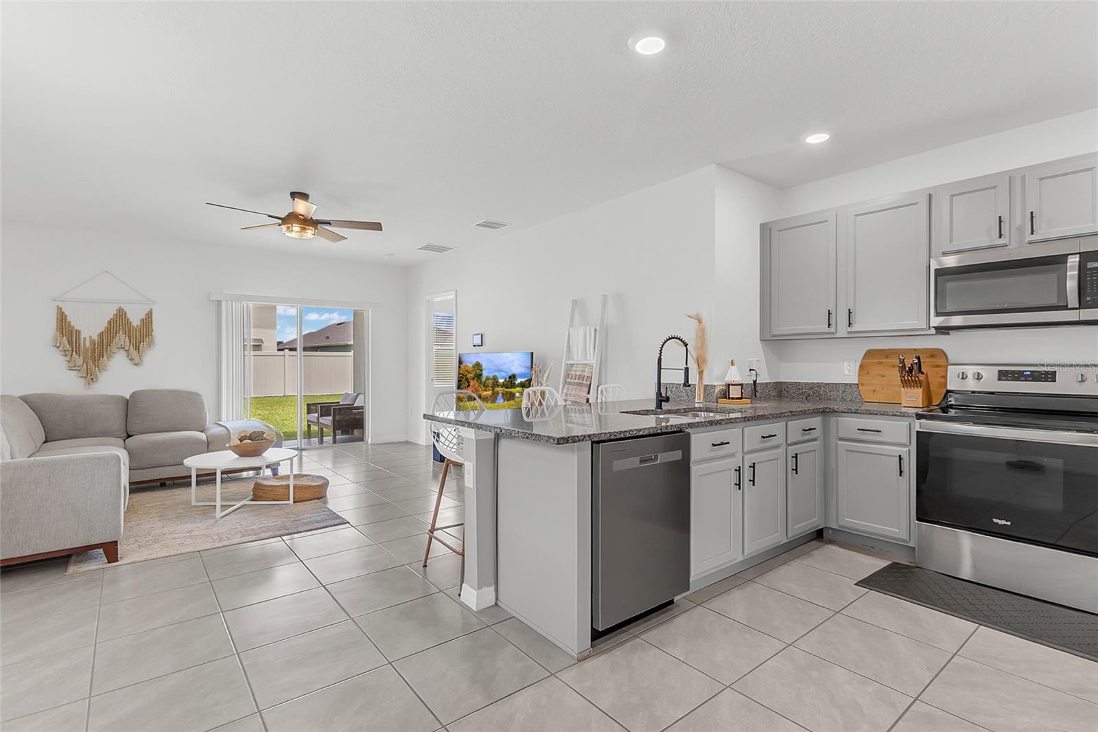 3664 SUNGROVE CIR — photo 6