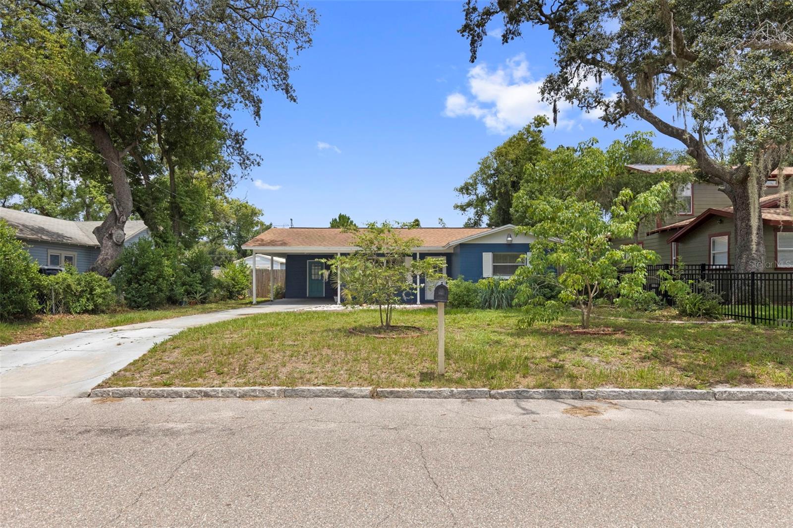 1218 E NEW ORLEANS AVE — photo 3
