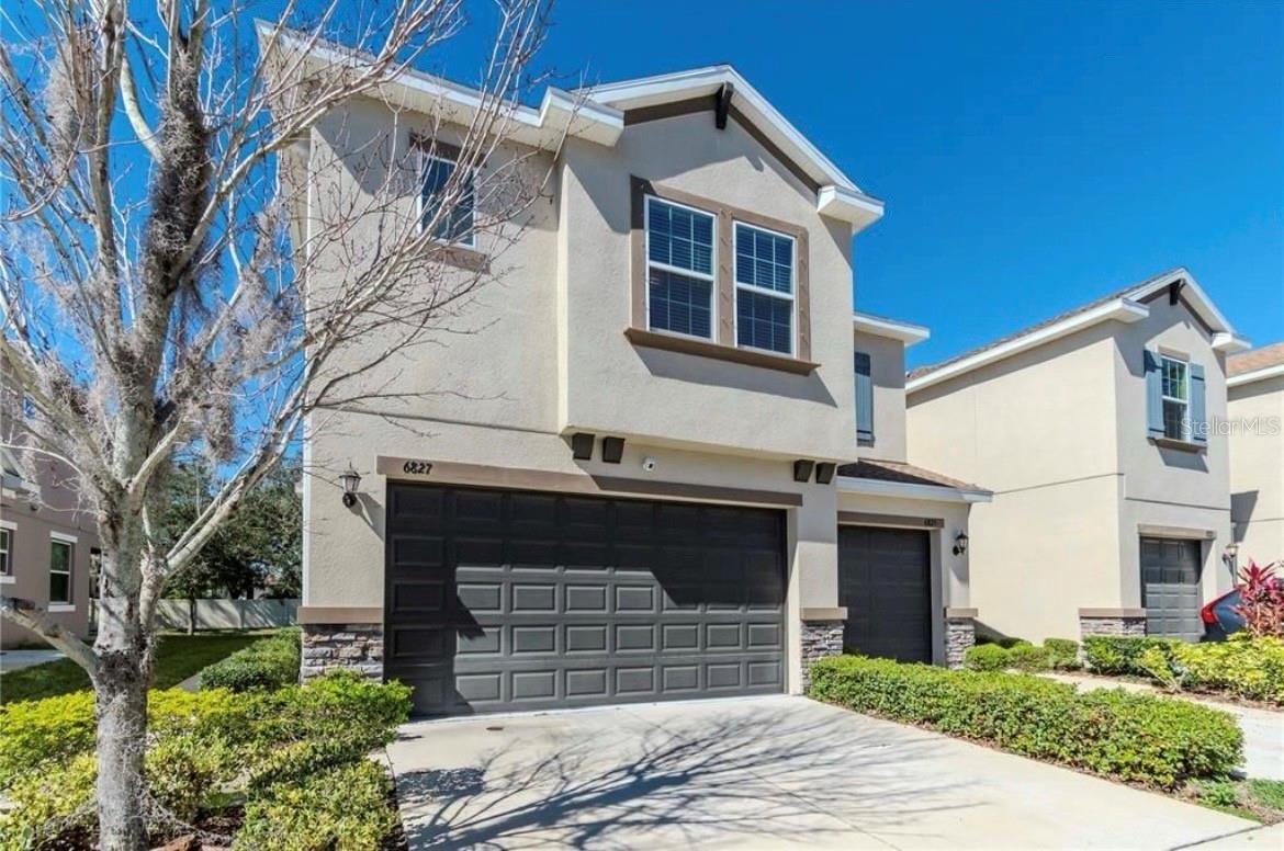6827 CITRUS CREEK LN — photo 2