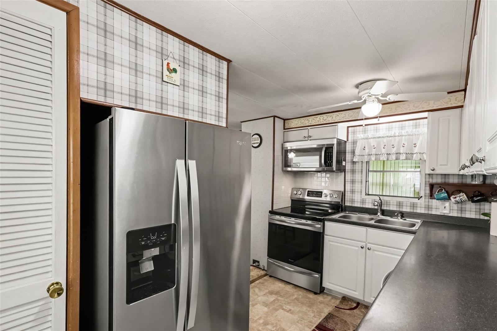 37249 HAMMOND DR — photo 5