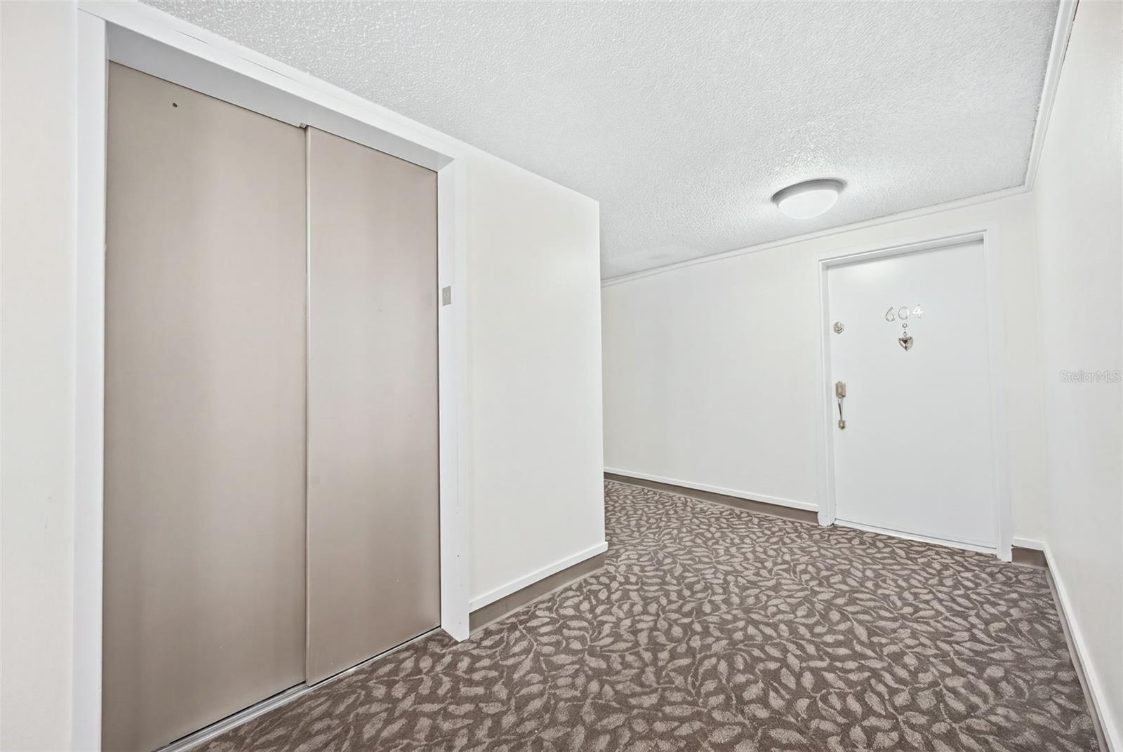 4141 BAYSHORE BLVD #604 — photo 2