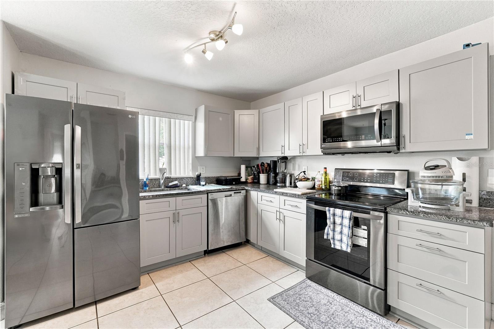 2512 ABACUS CT — photo 8