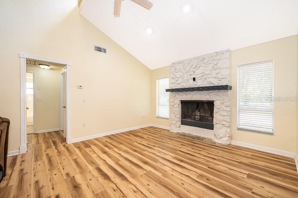 1715 W LAKE MARY BLVD — photo 11