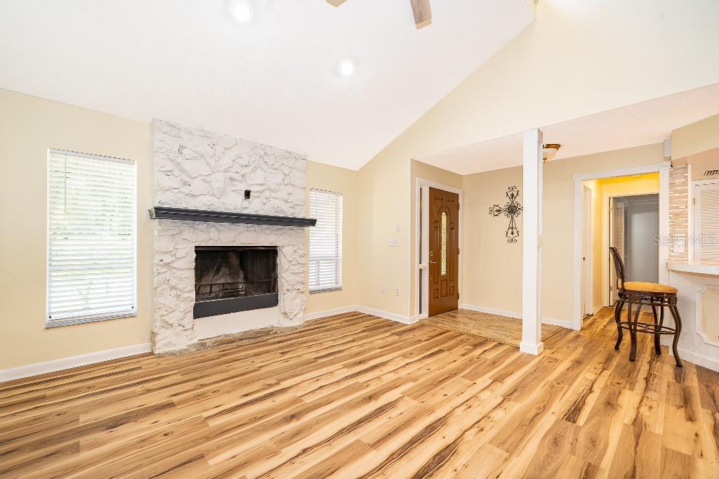 1715 W LAKE MARY BLVD — photo 10