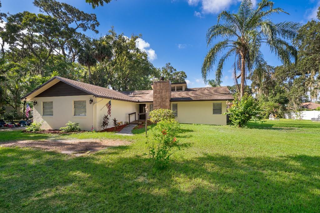 1715 W LAKE MARY BLVD