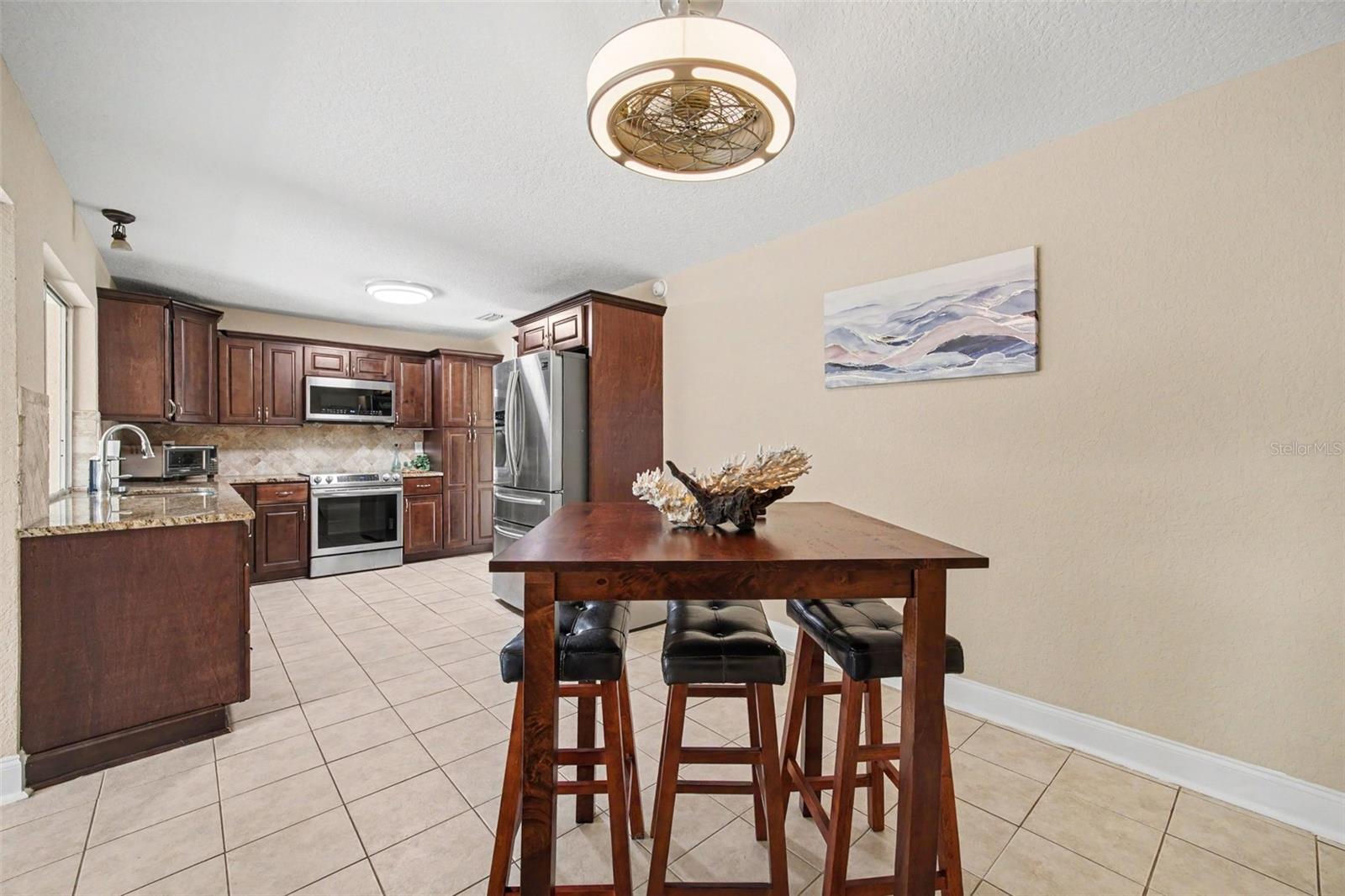 3 CLARK LN — photo 9