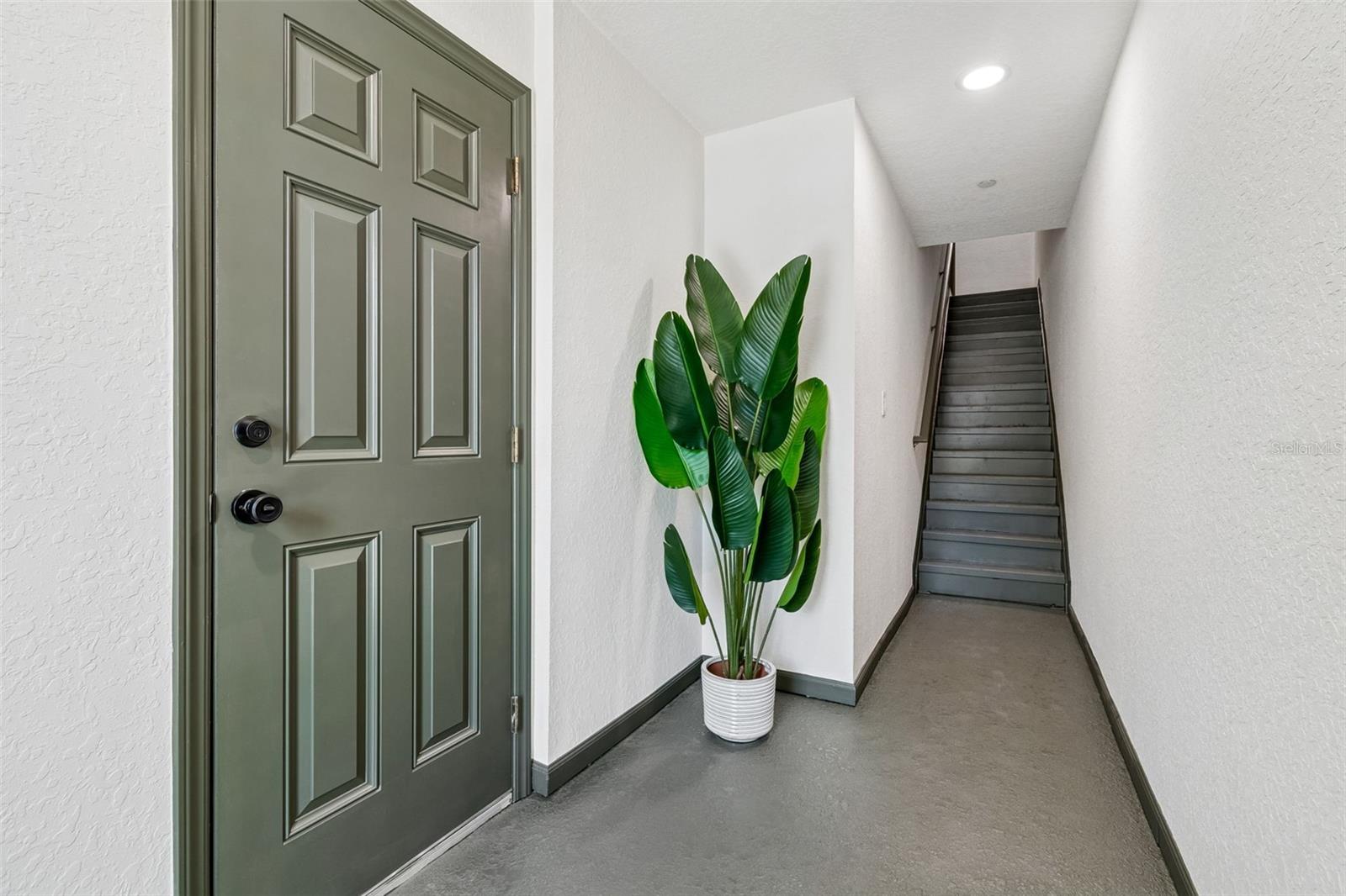 504 WHEATON TRENT PL — photo 2