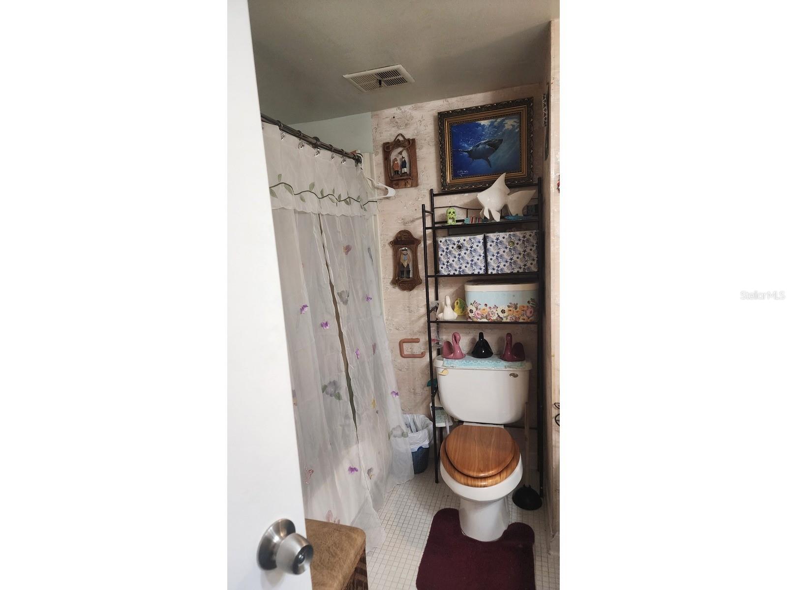 54 CLUB HOUSE DR #103 — photo 5