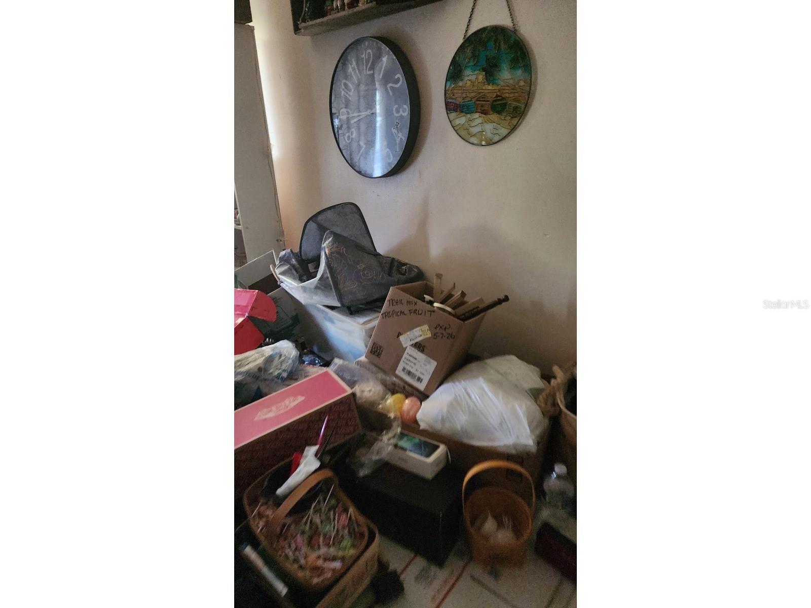 54 CLUB HOUSE DR #103 — photo 8