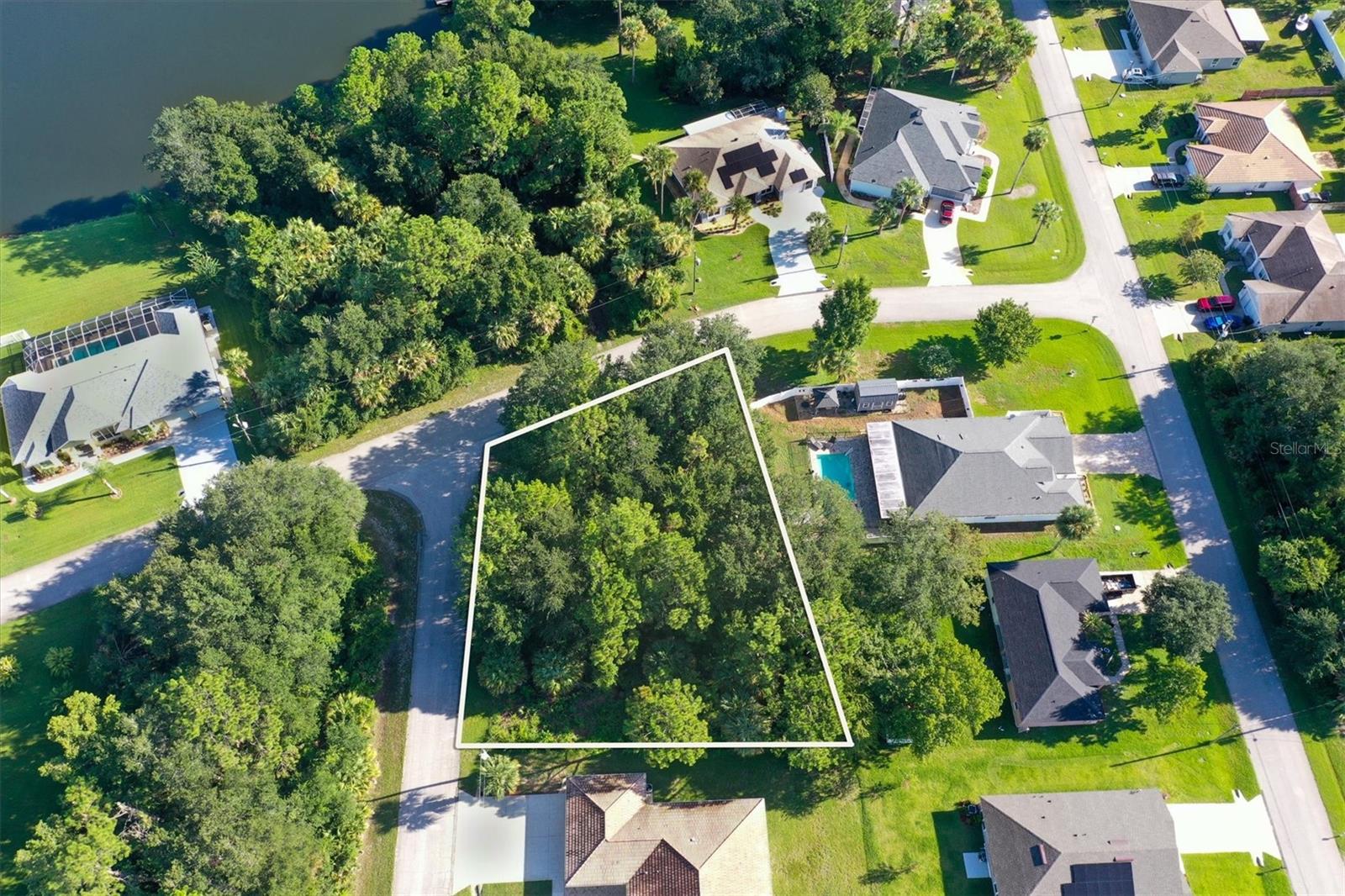 22 LUCAS LN — photo 4