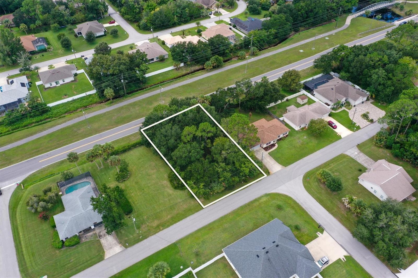 5 LUDLOW LN W — photo 10