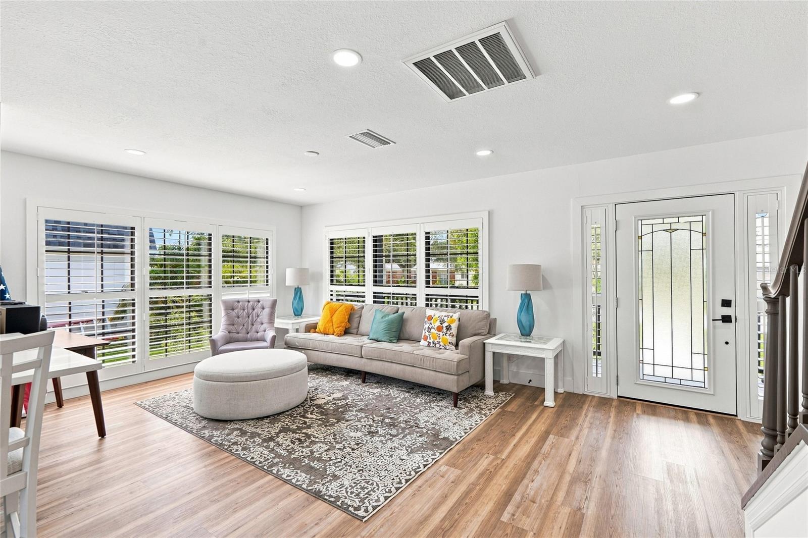 4902 W SAN RAFAEL ST — photo 4