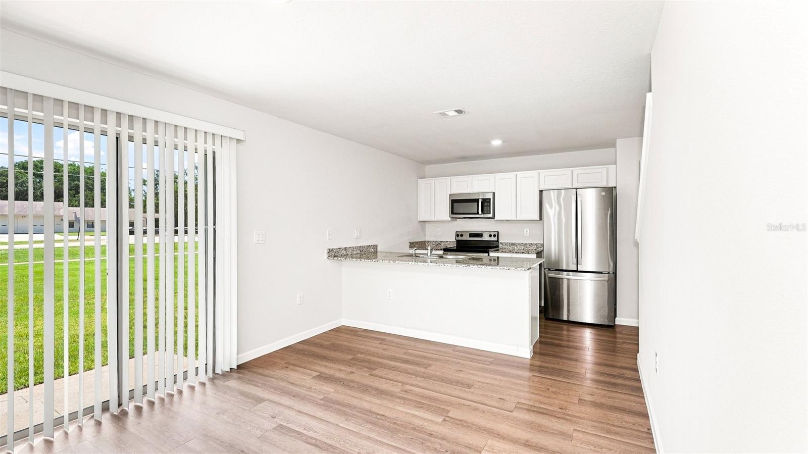 13 ZEBULON PL — photo 2