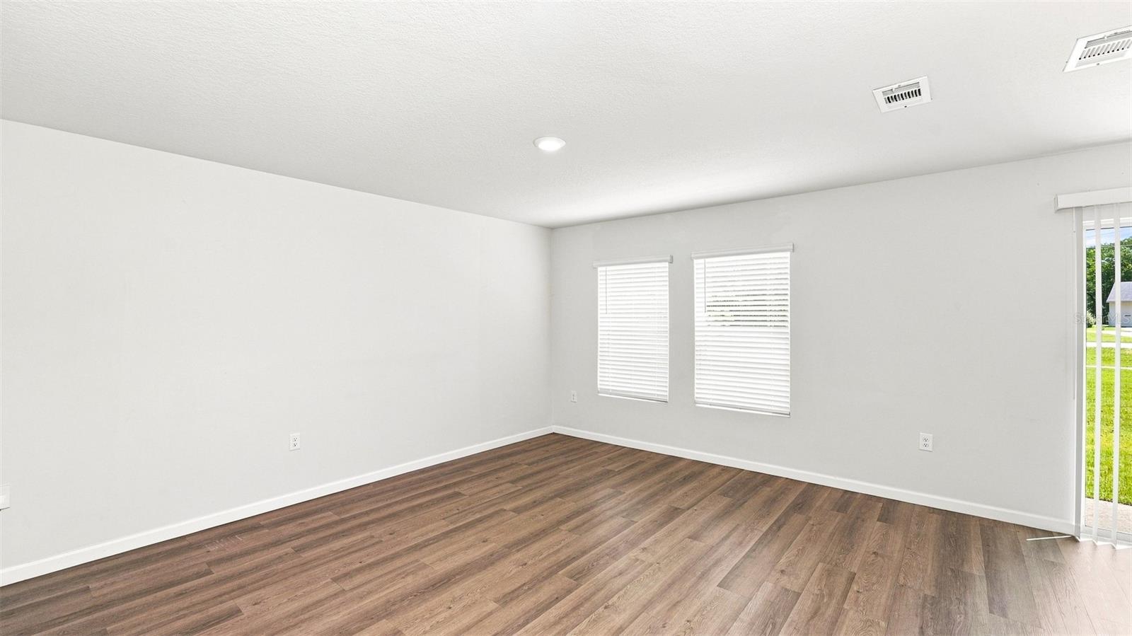 13 ZEBULON PL — photo 9